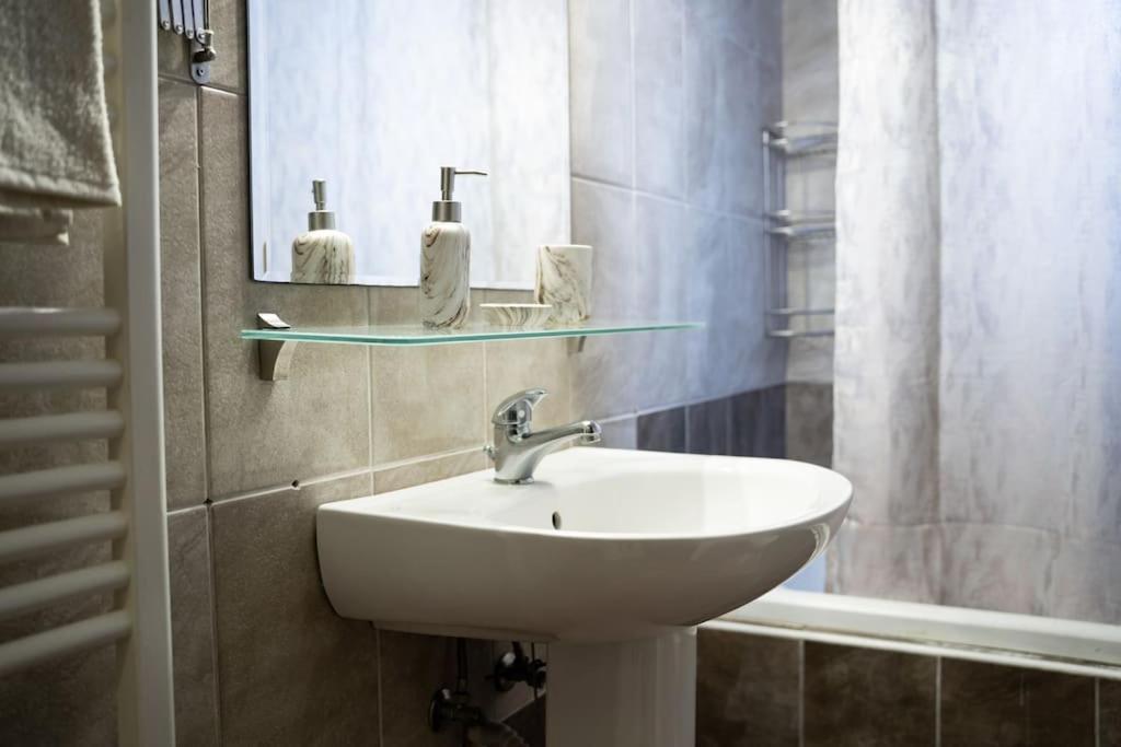 Luxury Apartments Platánion Dış mekan fotoğraf